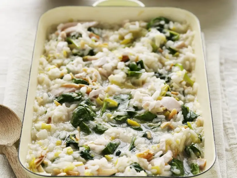 Gratiniertes Risotto mit Hähnchen