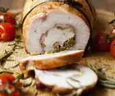 Gefüllter Putenrollbraten
