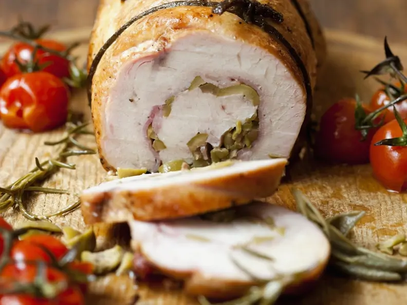 Gefüllter Putenrollbraten