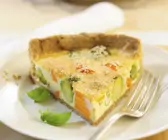 Gemüsekuchen mit Rosenkohl