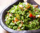 Bulgursalat auf libanesische Art
