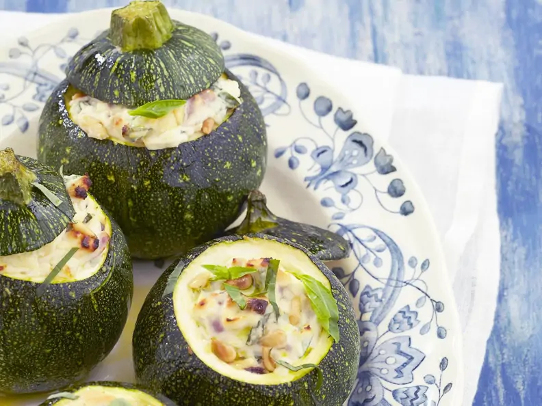 Rondini mit Ricotta gefüllt
