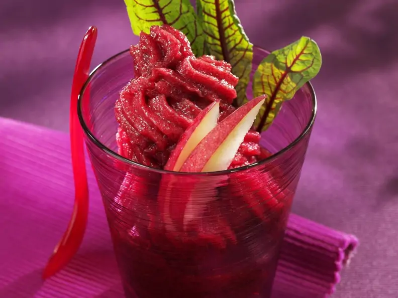 Apfel-Rote-Bete-Parfait