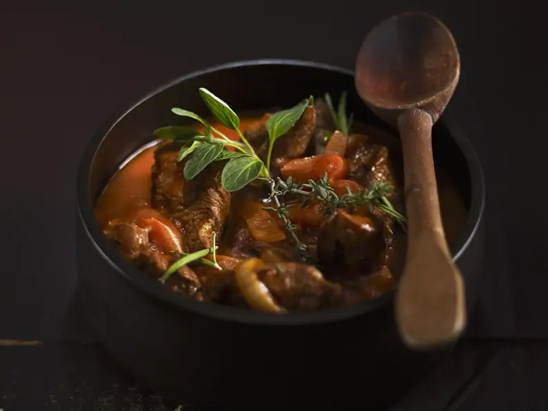 Gulasch aus Rindfleisch