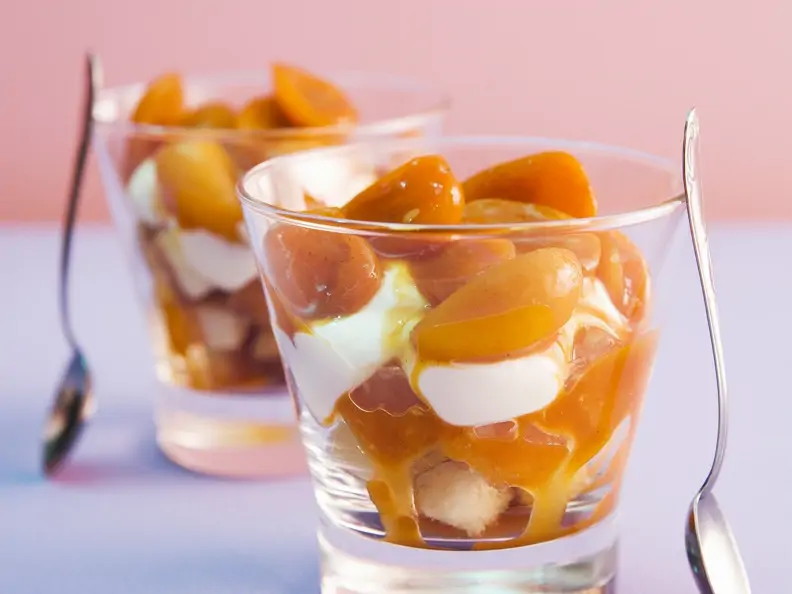 Kumquat-Biskuit-Dessert