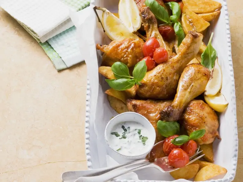 Hähnchen mit Zitrone und Cherrytomaten
