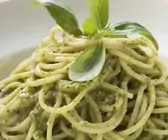 Pasta mit Pesto alla genovese