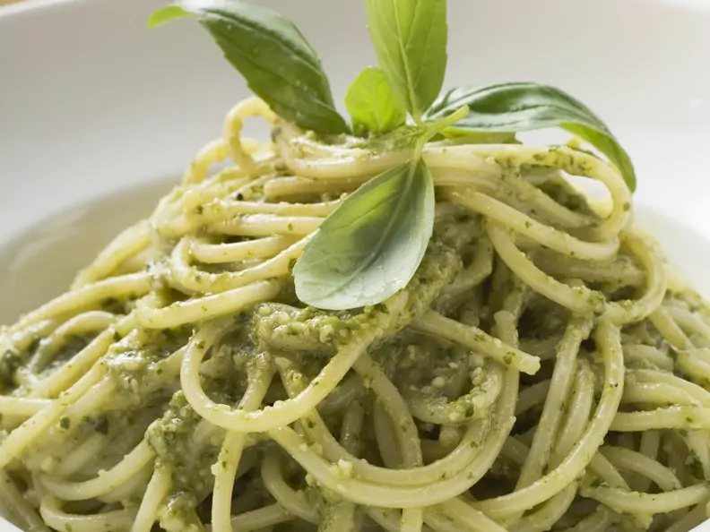 Pasta mit Pesto alla genovese