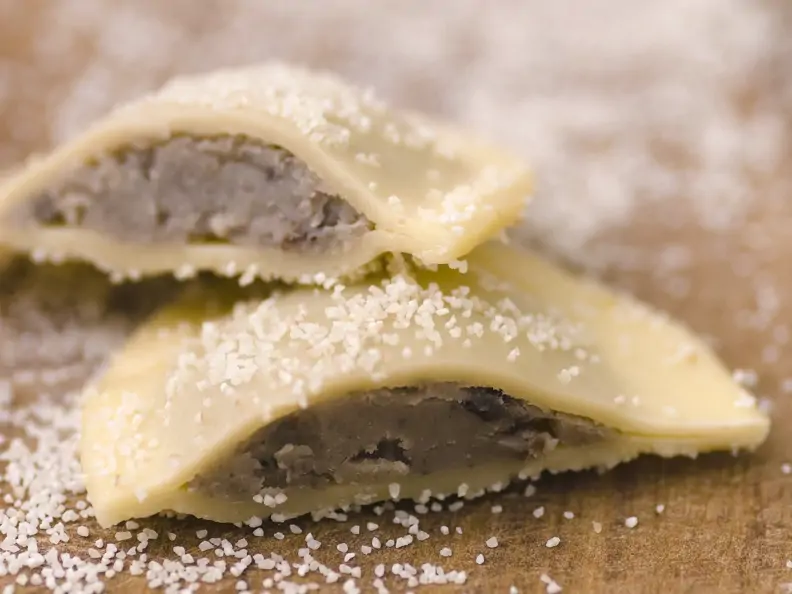 Ravioli mit Pilzen und Trüffeln
