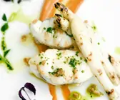 Seeteufelfilet mit weißem Spargel