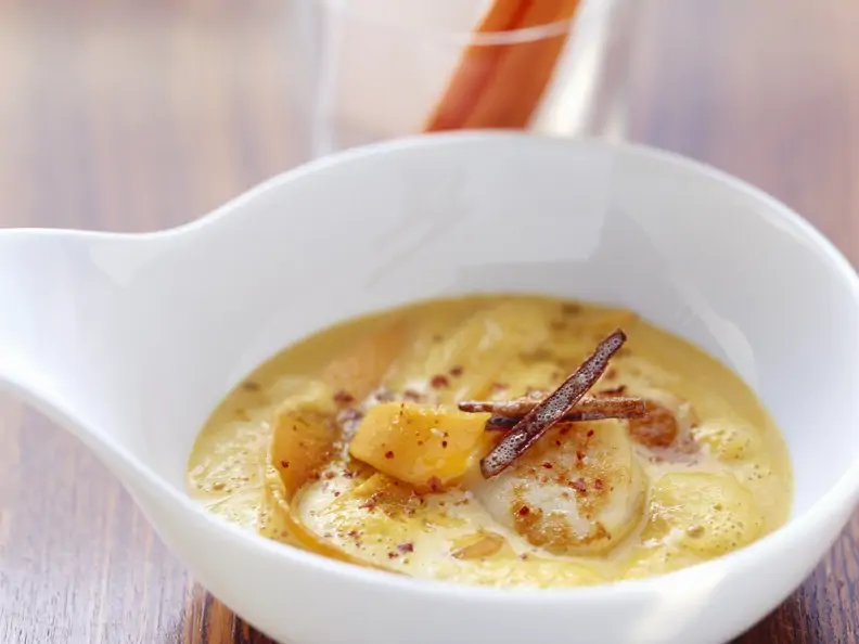 Kürbis-Jakobsmuschel-Suppe