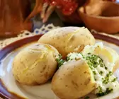 Pellkartoffeln mit Cottage Cheese
