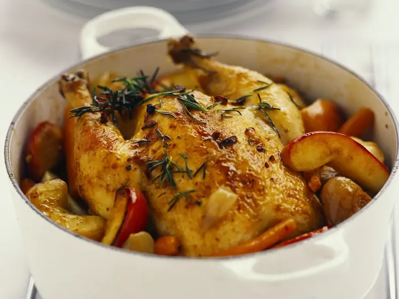 Brathähnchen mit Apfel
