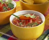 Tomatensalsa mit Tortilla-Chips