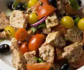 Italienischer Brotsalat