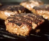 Gegrillte Frikadellen
