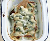 Überbackene Mangold-Käse-Nockerl