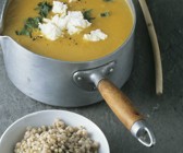 Cremige Kürbissuppe mit Buchweizen