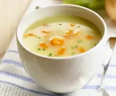 Cremige Gemüsesuppe mit Karotten
