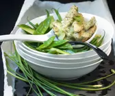 Grünes Curry auf thailändische Art mit Hähnchen