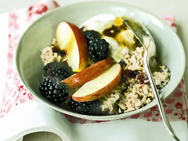Overnight Oats mit Brombeeren