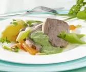 Tafelspitz mit Gemüse und Kräutersoße
