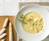 Klassische Spargelsuppe