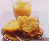 Kartoffelpuffer mit Mango-Birnen-Kompott