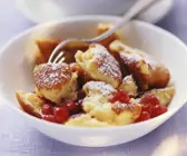 Topfenschmarrn mit Beeren