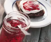 Himbeer-Johannisbeer-Konfitüre