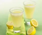 Zitronen-Gin-Cocktail