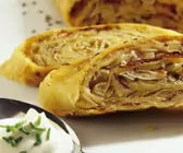 Herzhafter Zwiebelstrudel