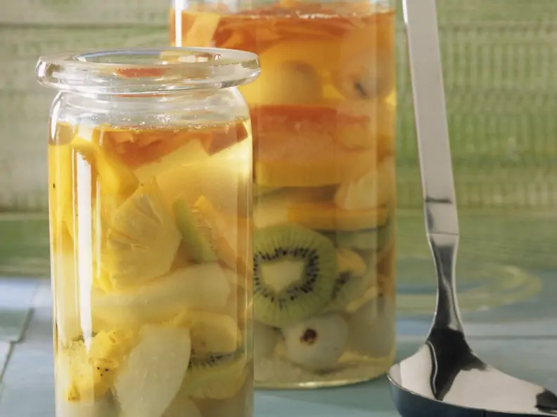 Rumtopf mit Südfrüchten