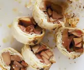 Quittenstrudel mit Schlagsahne