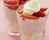 Erdbeercreme mit Baiser