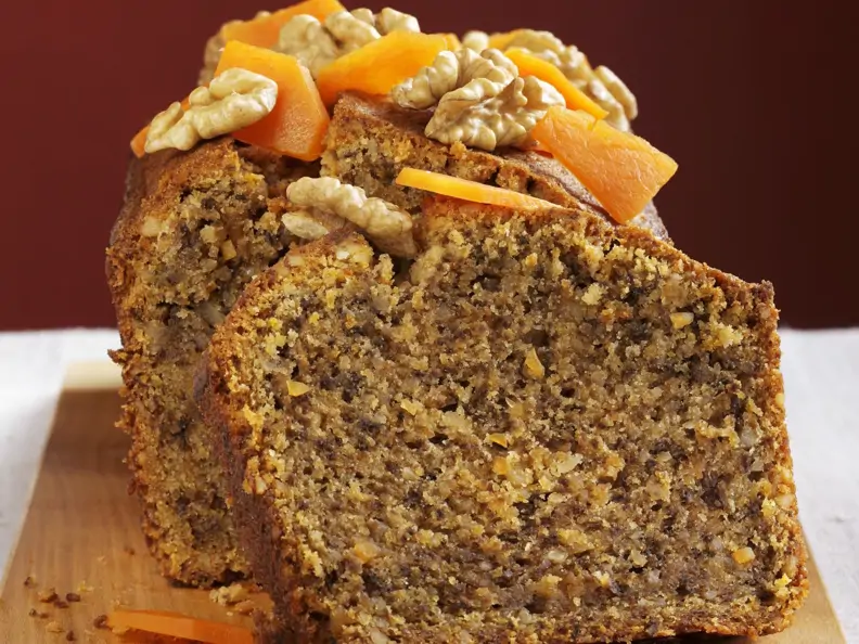 Kürbiskuchen mit Walnüssen