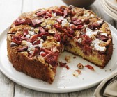 Haselnuss-Rhabarber-Kuchen