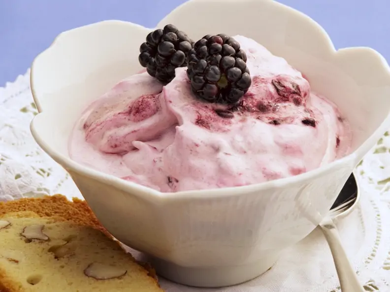 Brombeercreme