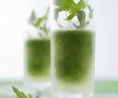 Rucola-Cocktail mit Gin