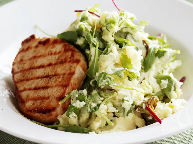 Rinderfiletsteak mit Salat-Püree