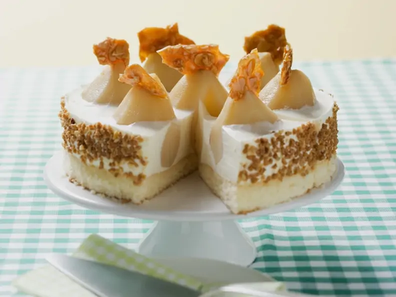 Joghurttorte mit Birnen