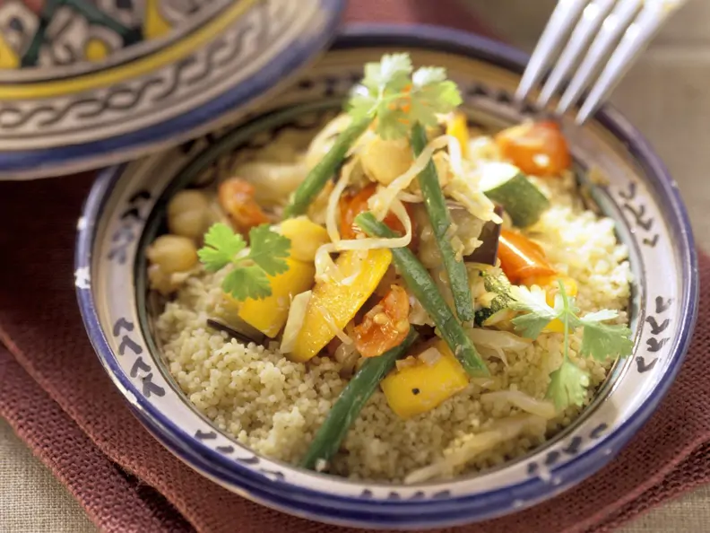 Tajine mit Couscous und Gemüse