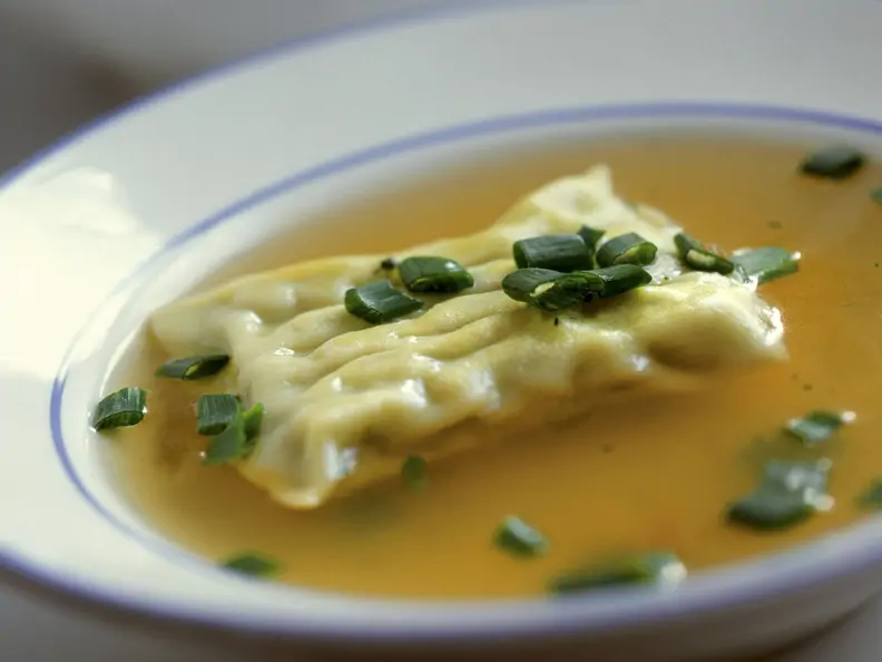Maultaschensuppe