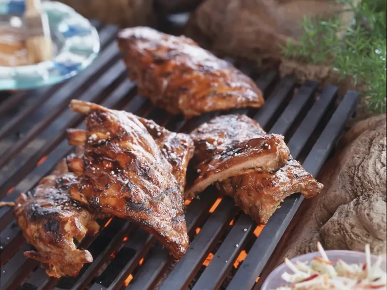 Gegrillte Spareribs