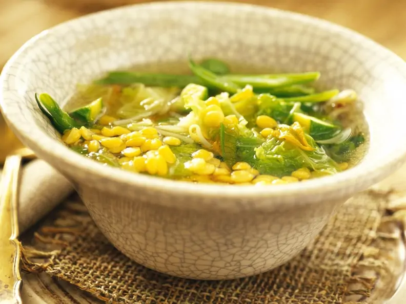 Gemüse-Linsen-Suppe