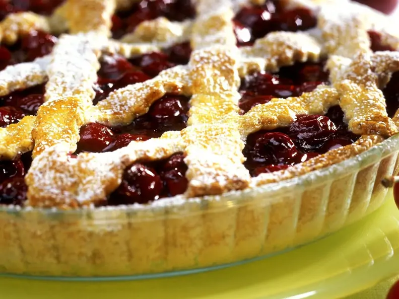 Kirschkuchen auf italienische Art