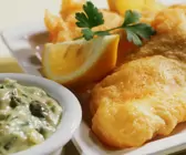 Schellfisch im Bierteig dazu Remoulade