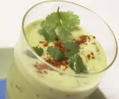 Avocado-Erdnuss-Smoothie