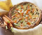 Vegane Gemüsetarte mit Pinienkernen