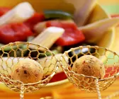 Mexiko-Fondue mit Polentabällchen und Gemüse